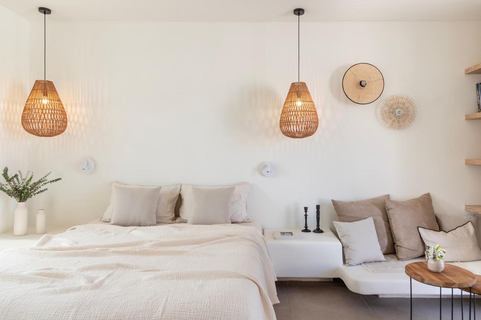 Frescoes Luxury Suites By Kb Hospitality Mesaria Dış mekan fotoğraf